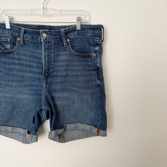 [Old Navy] High Rise The O.G. Denim Shorts Cuffed Medium Wash Smooth Pockets 14 - Picture 6 of 11